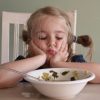 Как объяснить ребенку: почему нужно есть кашу и суп?